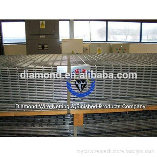 welded wire mesh fence panels in 12 gauge